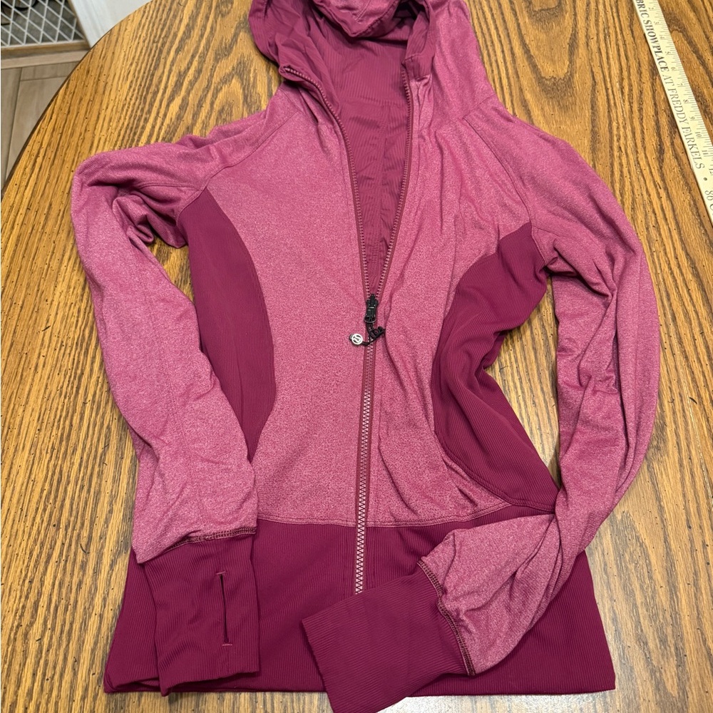 Lululemon In Flux Reversible Jacket - Picture 5 of 10